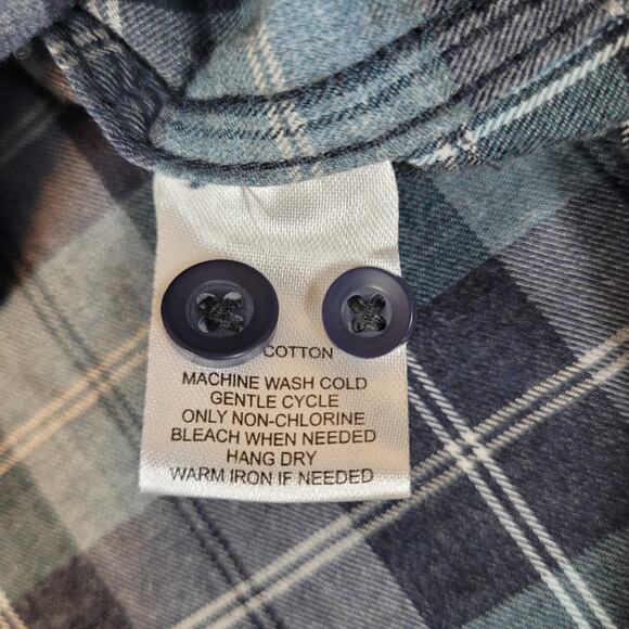 Untuckit Men’s XL Flannel Shirt Blue Gray Plaid Long Sleeve Button Up Cotton D6 - Picture 5 of 8